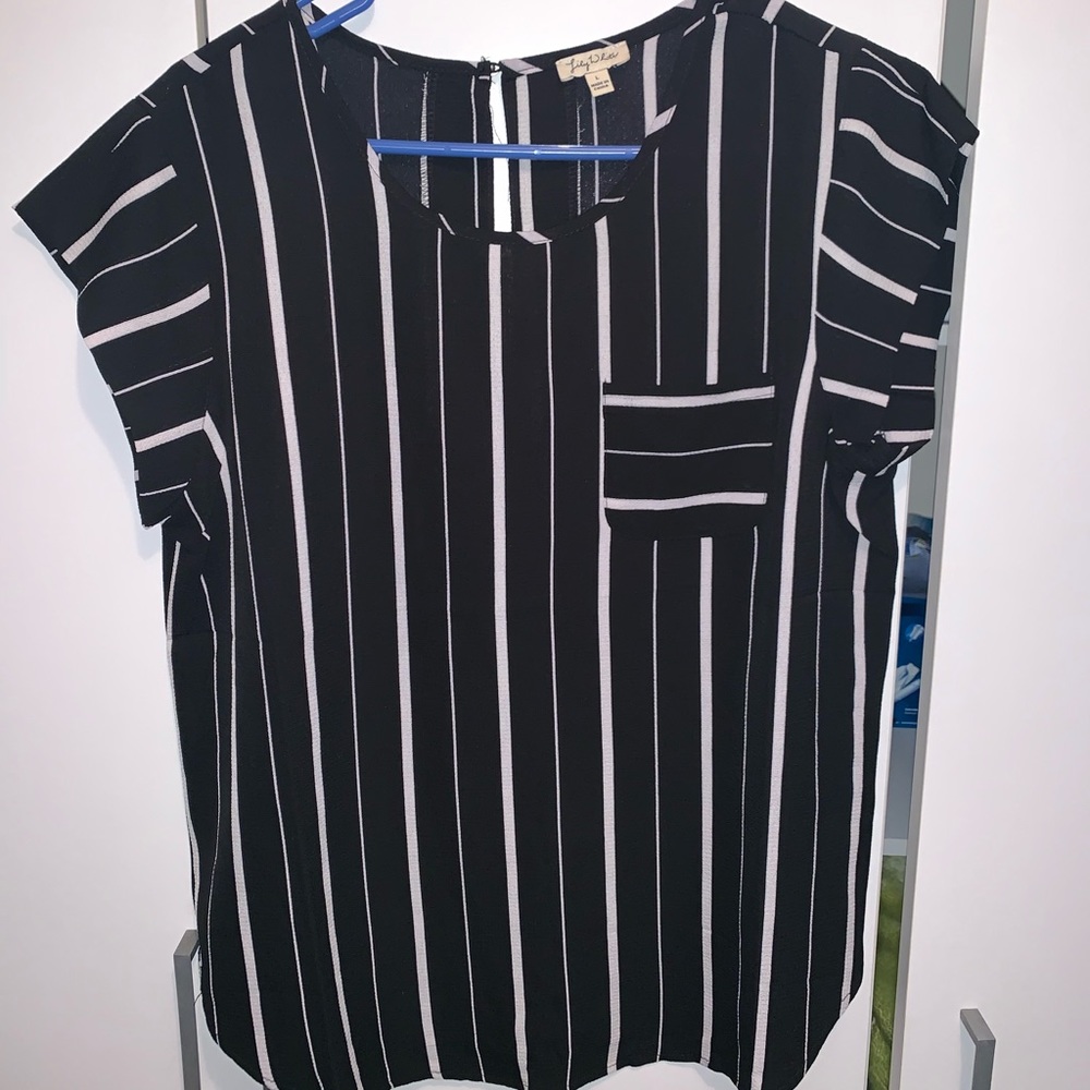 3/$10 Lily White Black w/ Stripes Blouse